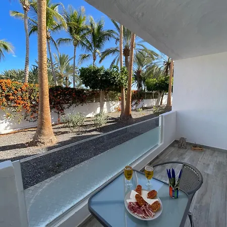 Don Carlos Apartment Tarajalejo